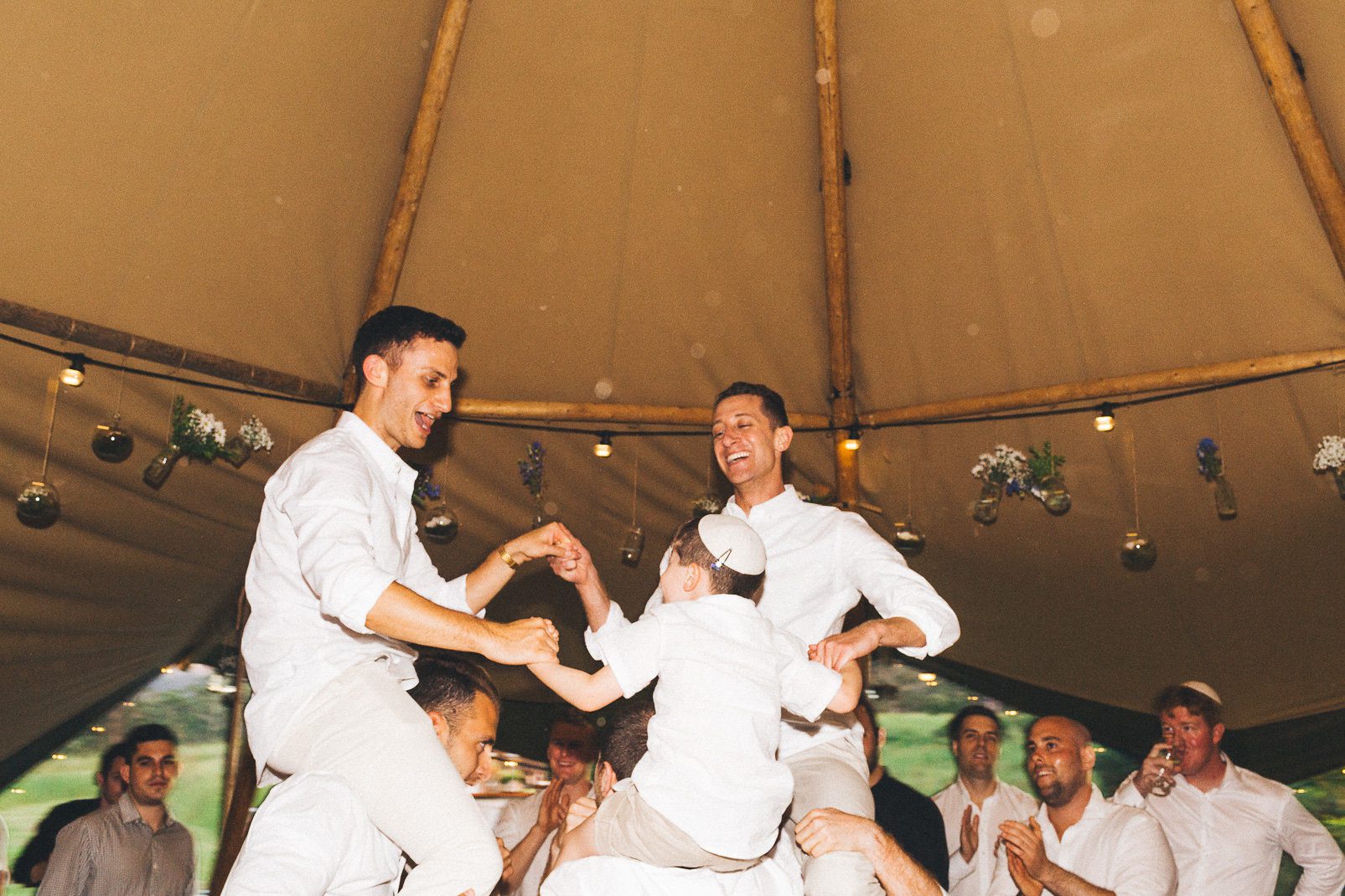 Gold Coast wedding, tipi wedding, gold coast, large marquee, event hire, tipi hire, wedding reception, jewish wedding